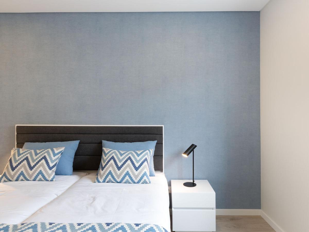 Beautiful Apartment In S O Martinho Do Porto With Balcony Sao Martinho do Porto Bagian luar foto