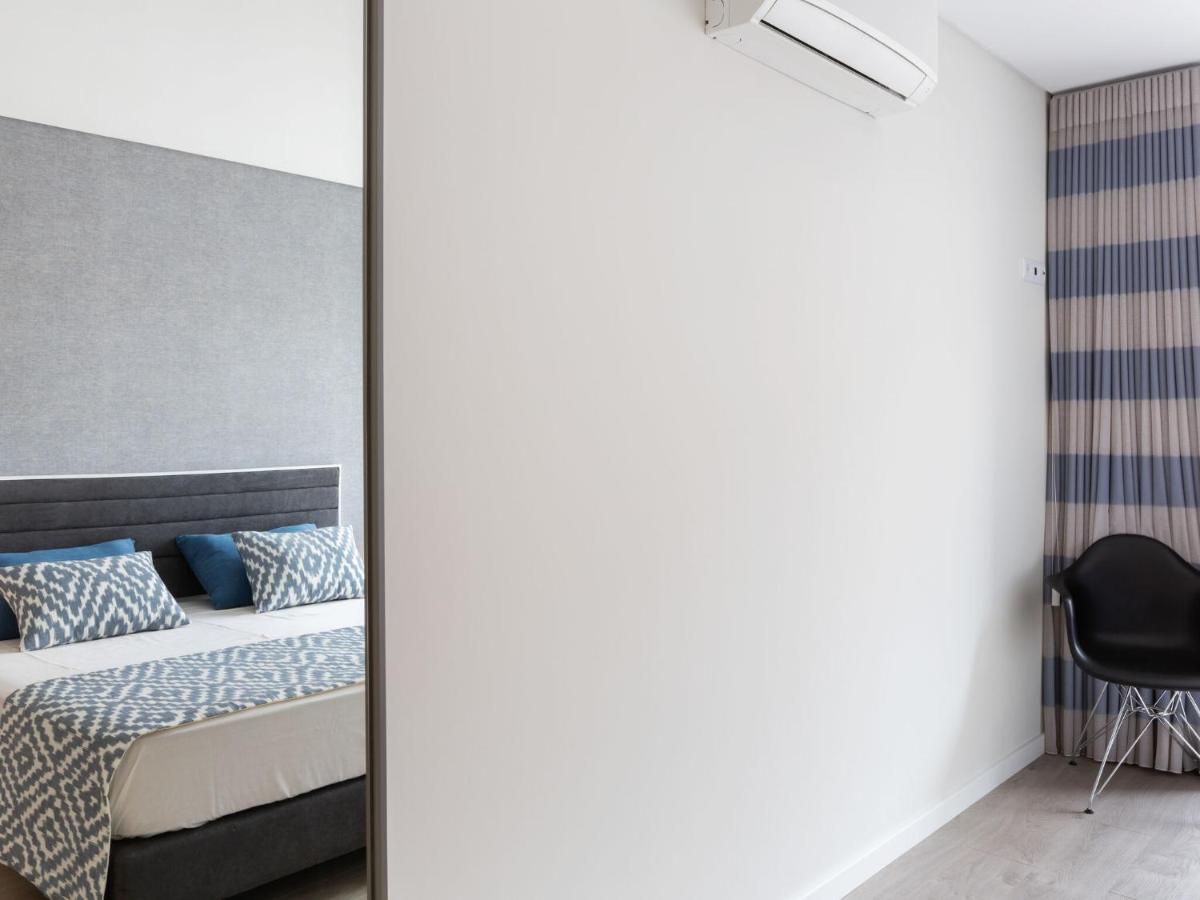 Beautiful Apartment In S O Martinho Do Porto With Balcony Sao Martinho do Porto Bagian luar foto