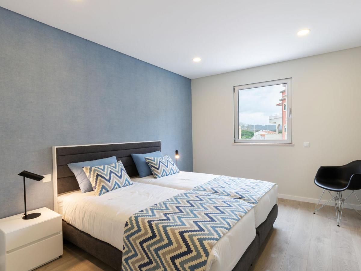 Beautiful Apartment In S O Martinho Do Porto With Balcony Sao Martinho do Porto Bagian luar foto